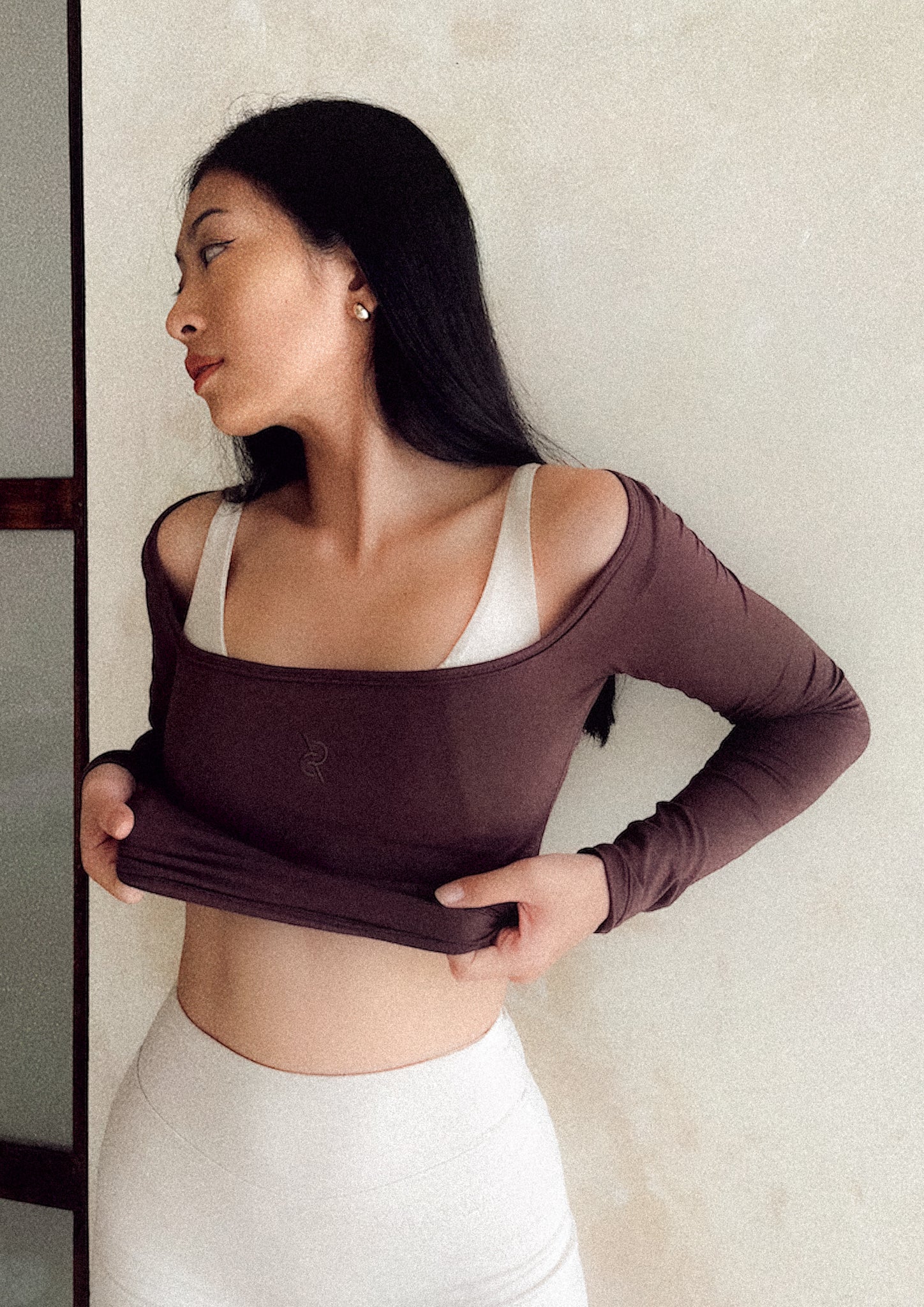 Basic Nyx Fitted Longsleeve Top - Image 4