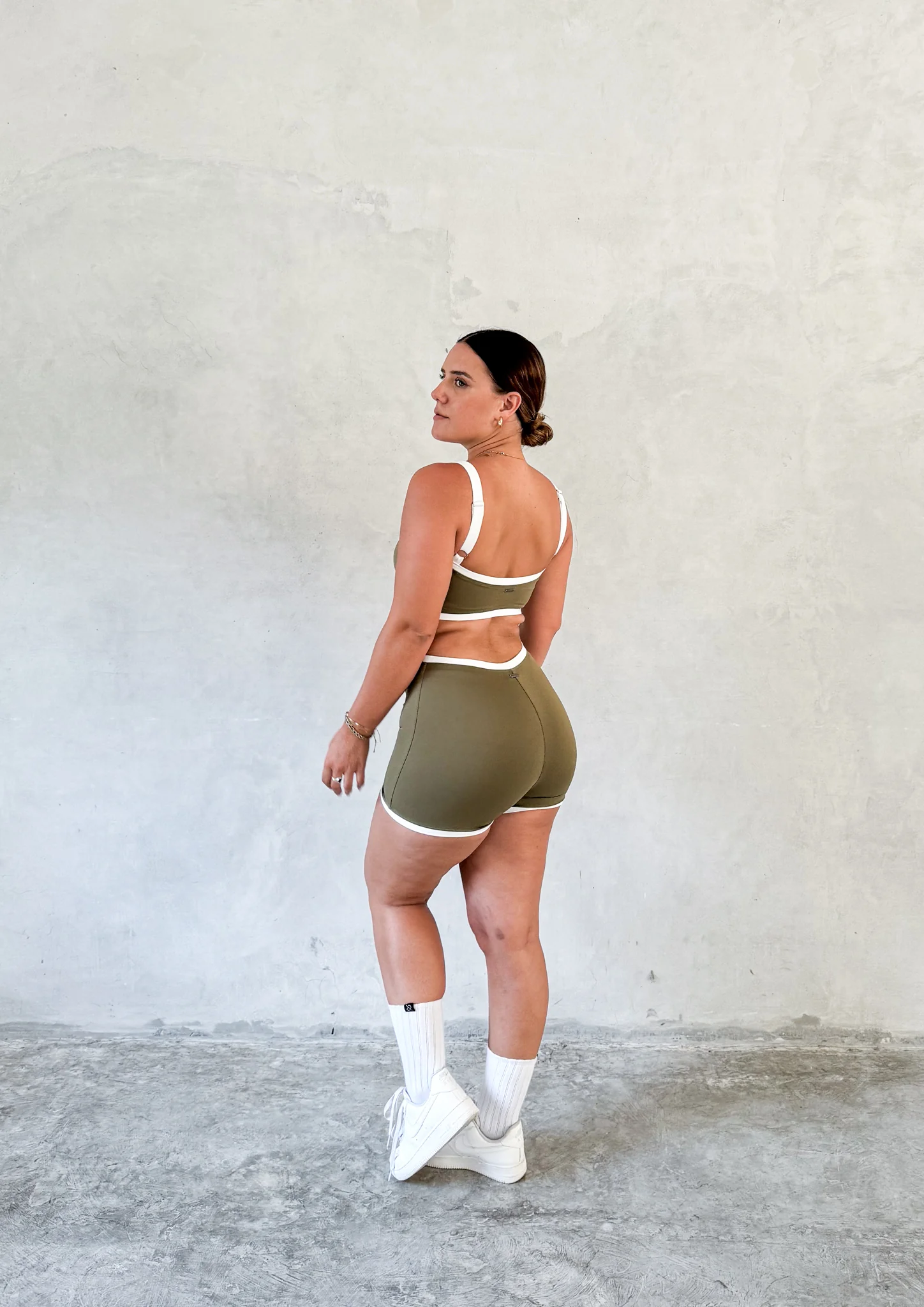 Two Tone Eos Bra In Olive Green - Image 9
